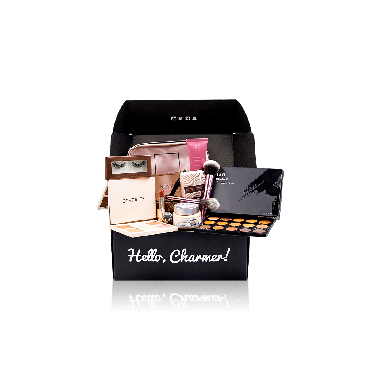 Custom cosmetic boxes for jars, tubes, compacts and bottles with premium print and protective product fit.